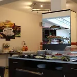 Haefner شقة فندقية