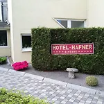 Haefner شقة فندقية