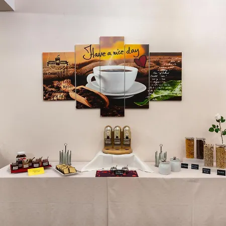 Ξενοδοχείο με διαμερίσματα Haefner