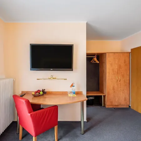 Haefner Bad Schonborn