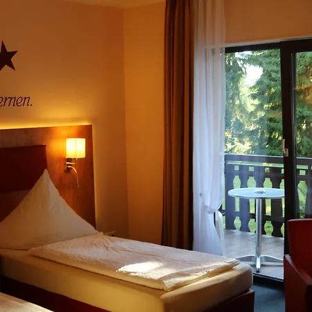 Häfner 3*