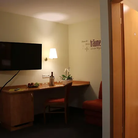 Ξενοδοχείο με διαμερίσματα Haefner Bad Schonborn