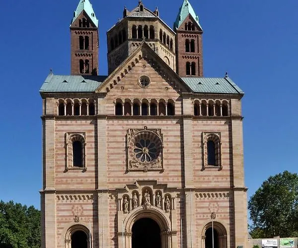 Häfner Lägenhetshotell 3*